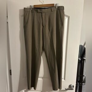 Men’s Kenneth Cole tan dress pants / slacks size 36x30
